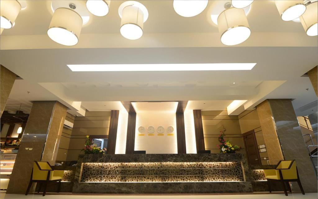 Diversion 21 Hotel Iloilo City Ngoại thất bức ảnh