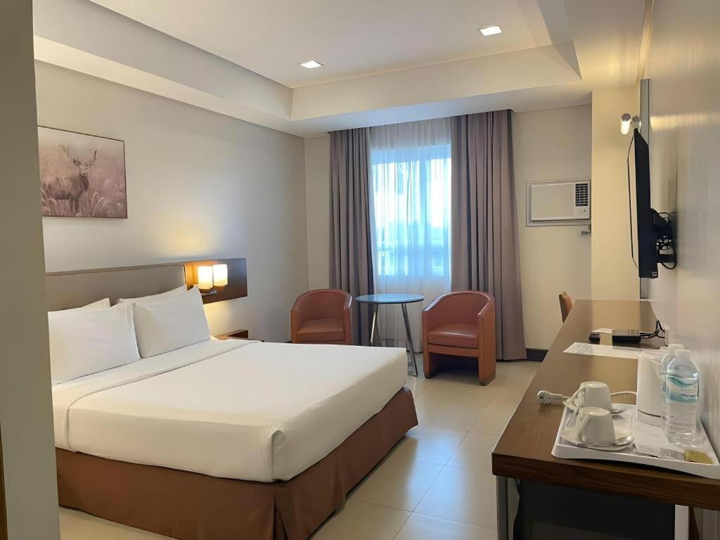 Diversion 21 Hotel Iloilo City Ngoại thất bức ảnh